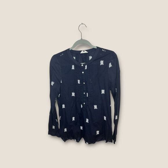 Ann Taylor Loft Softened Navy White Embroidered Turtles Size Large - Picture 2 of 6